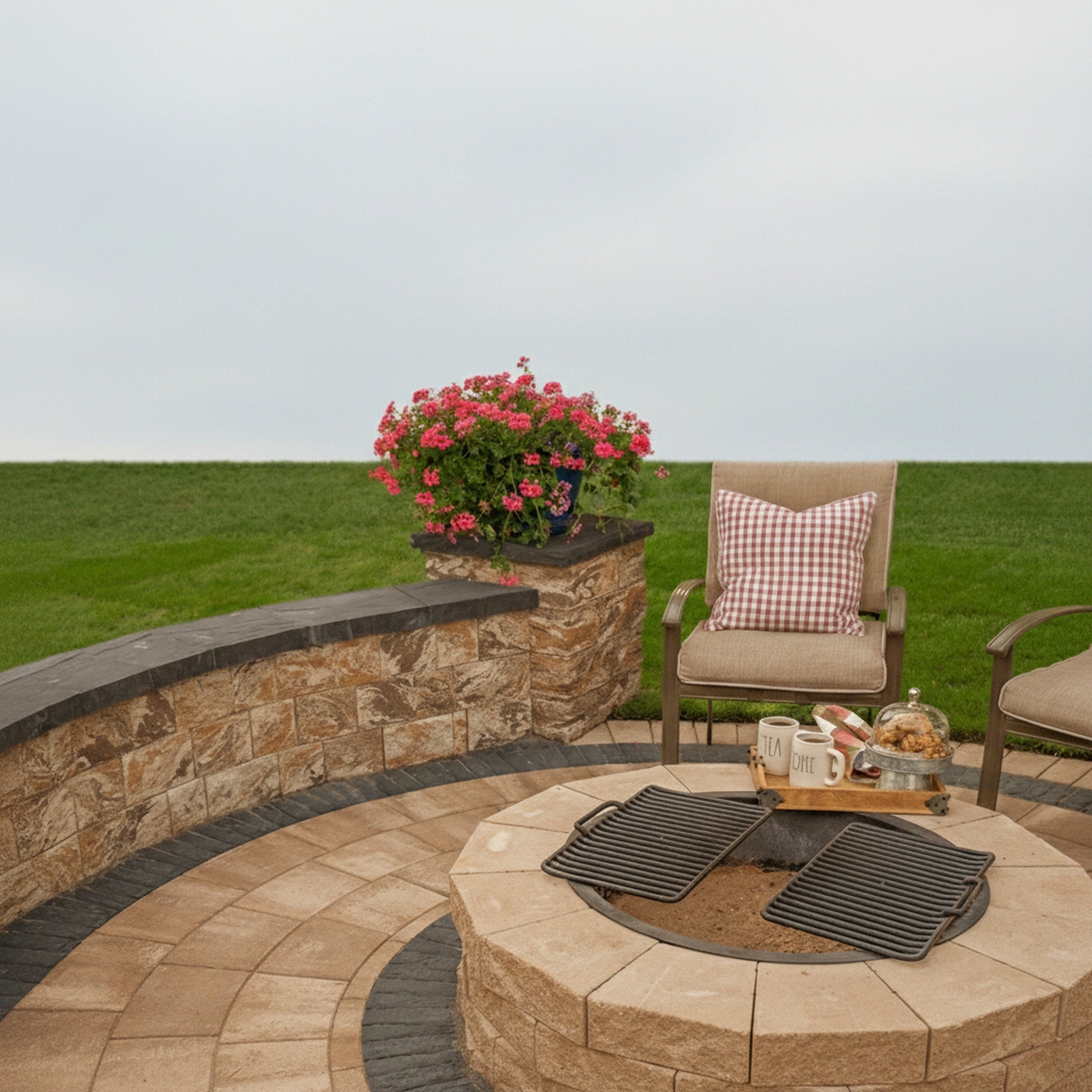 Maytrx Plus Wall 6" Split Face (C) - Lifestyle 2