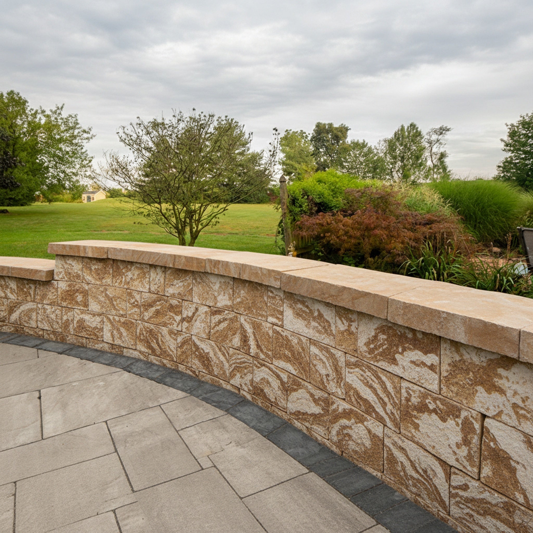 Maytrx Plus Wall 6" Split Face (C) - Lifestyle 1