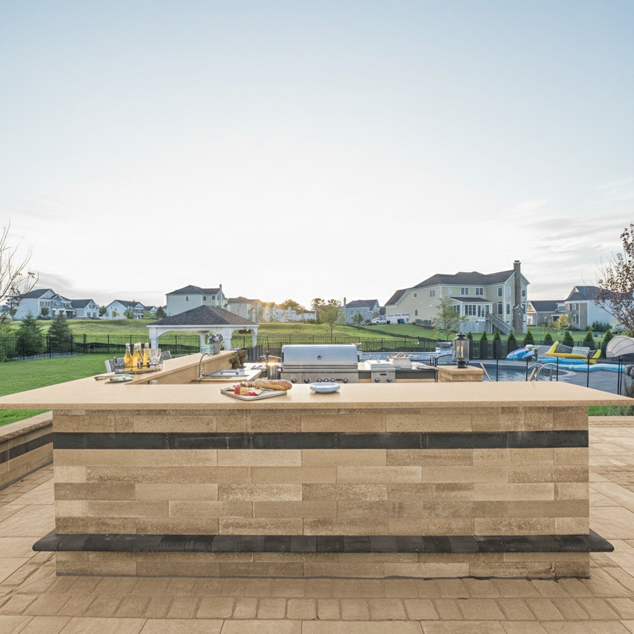 Olde English NT Wall 4" x 8" x 12" - Lifestyle 1