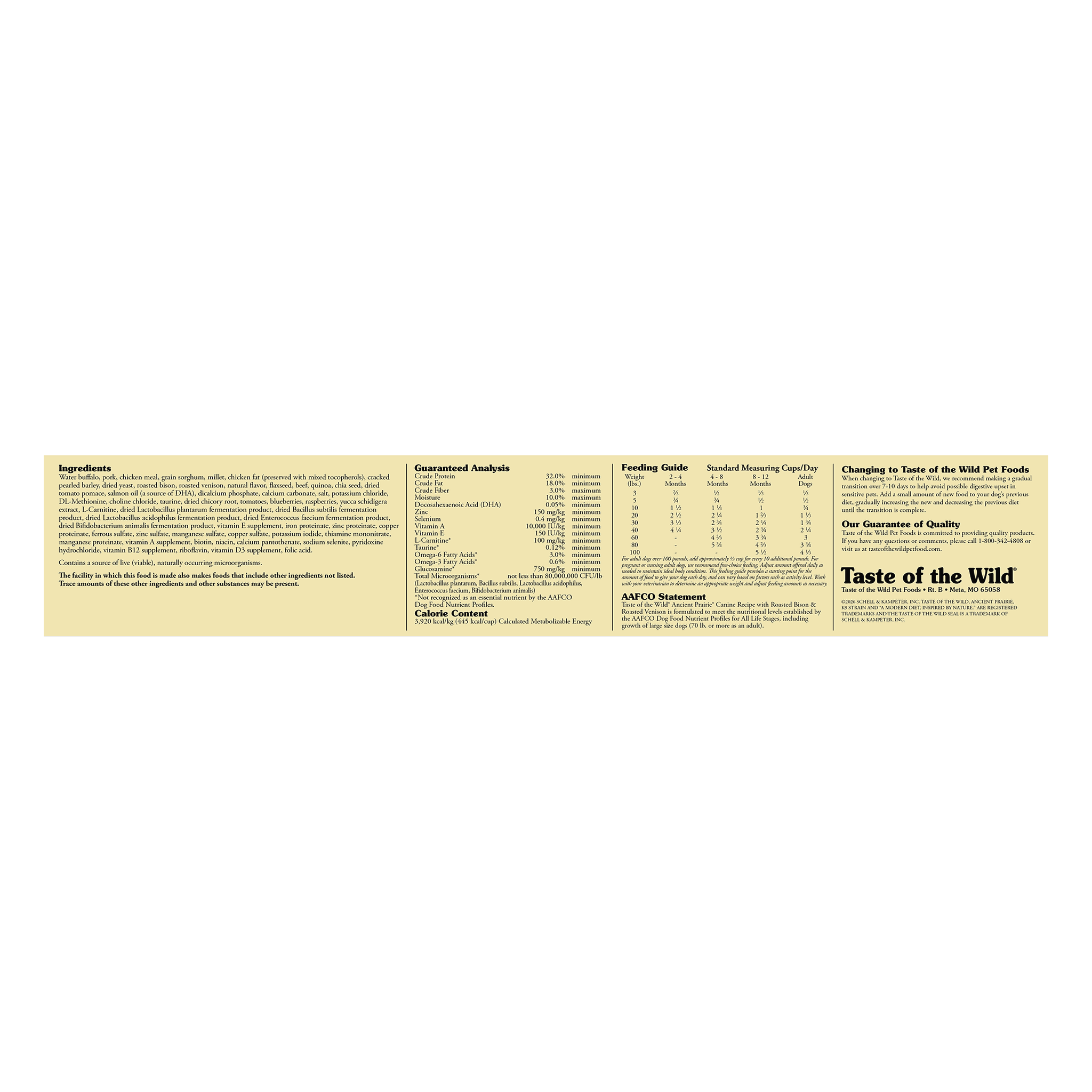 Side panel of the bag with ingredients, guaranteed analysis, feeding guide, calorie content and AAFCO statement
