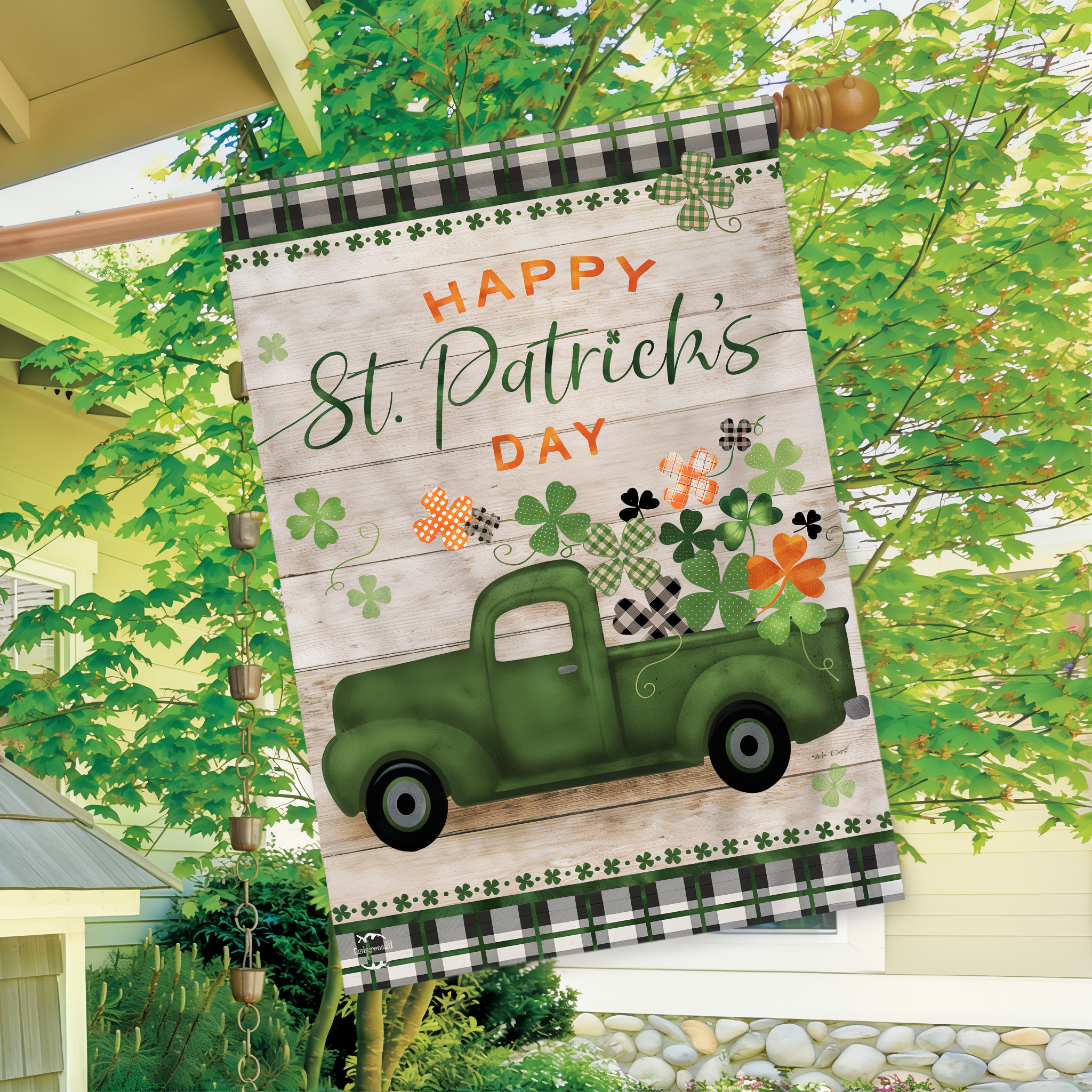 Briarwood Lane St. Pat's Pickup Holiday House Flag -- detail view