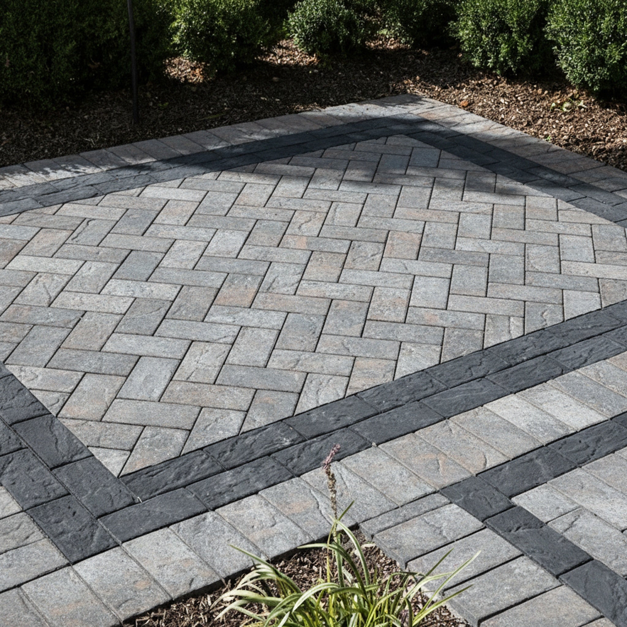 Sherwood Ledgestone 4 1/2" x 9" - Lifestyle 8