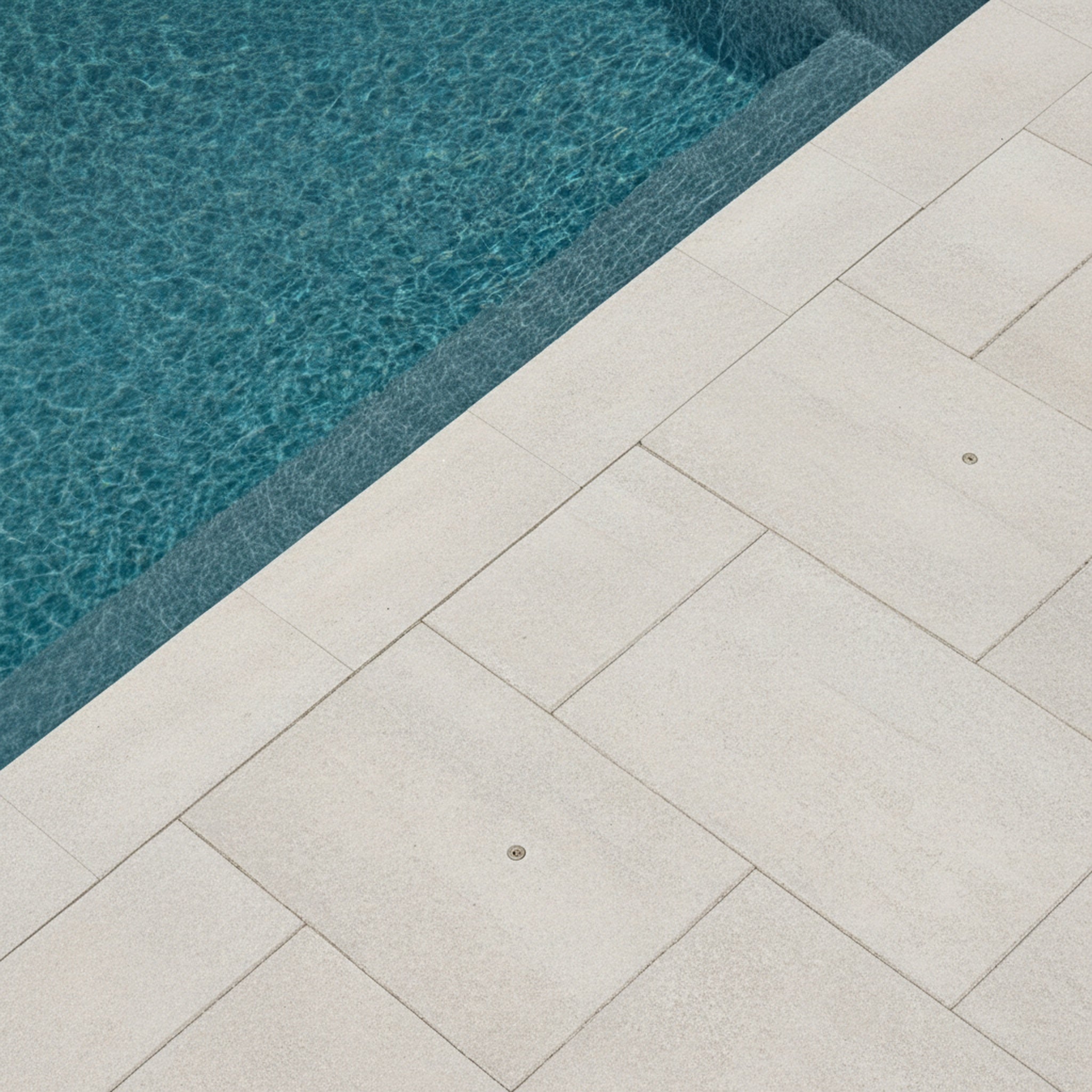 Sherwood Ledgestone XL 24" x 36" Smooth - Lifestyle 3