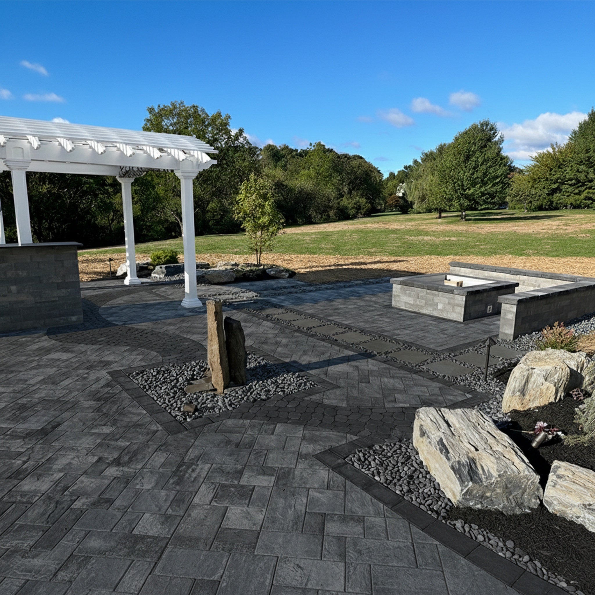 Sherwood River Rock - Lifestyle 2