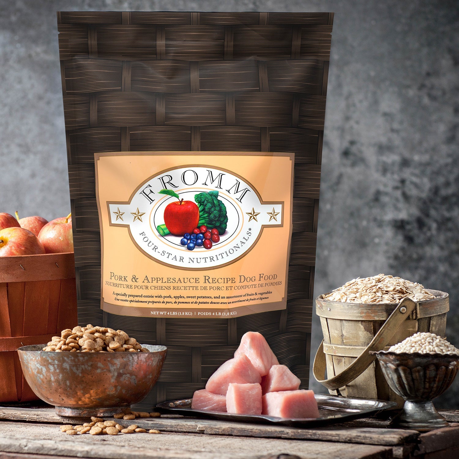 Pork and Applesauce bag with fresh pork, apples, oats, and barley