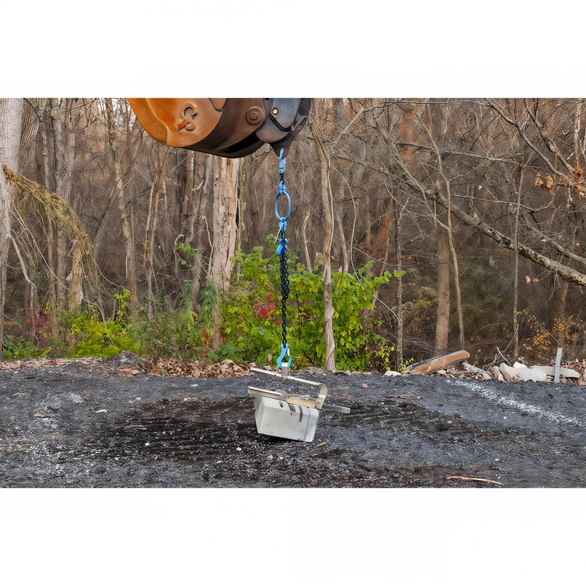 Pave Tool Quick-E-BL 180 Block Clamp -- lifestyle