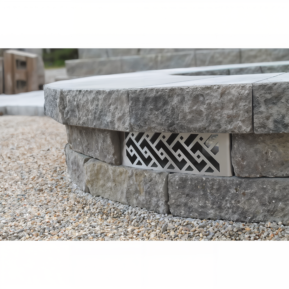 Pave Tool Quick-E-Classic Vent 9.75 in x 2.9 in -- lifestyle