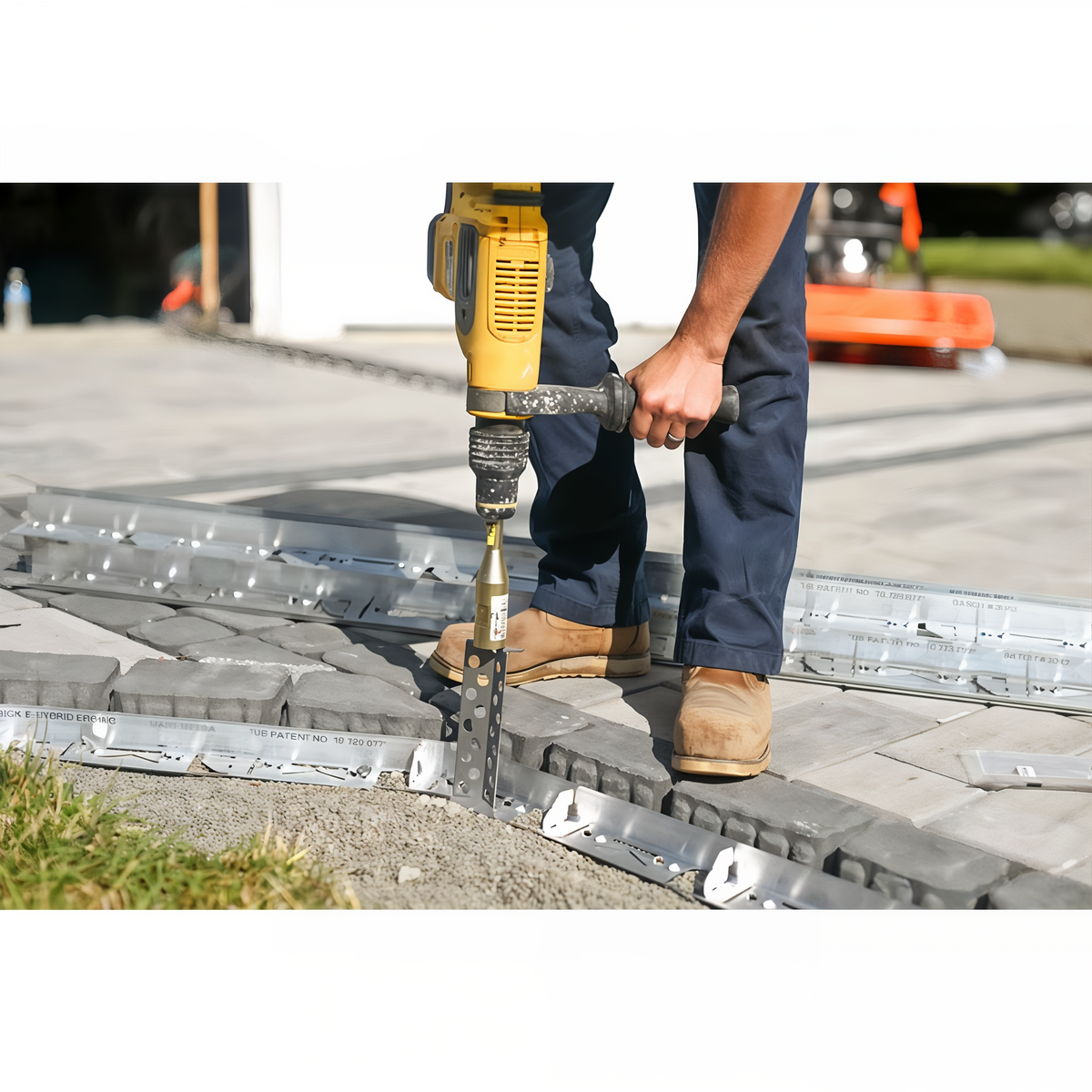 Pave Tool Quick-E-Hybrid HD Stakes Box of 75 -- lifestyle