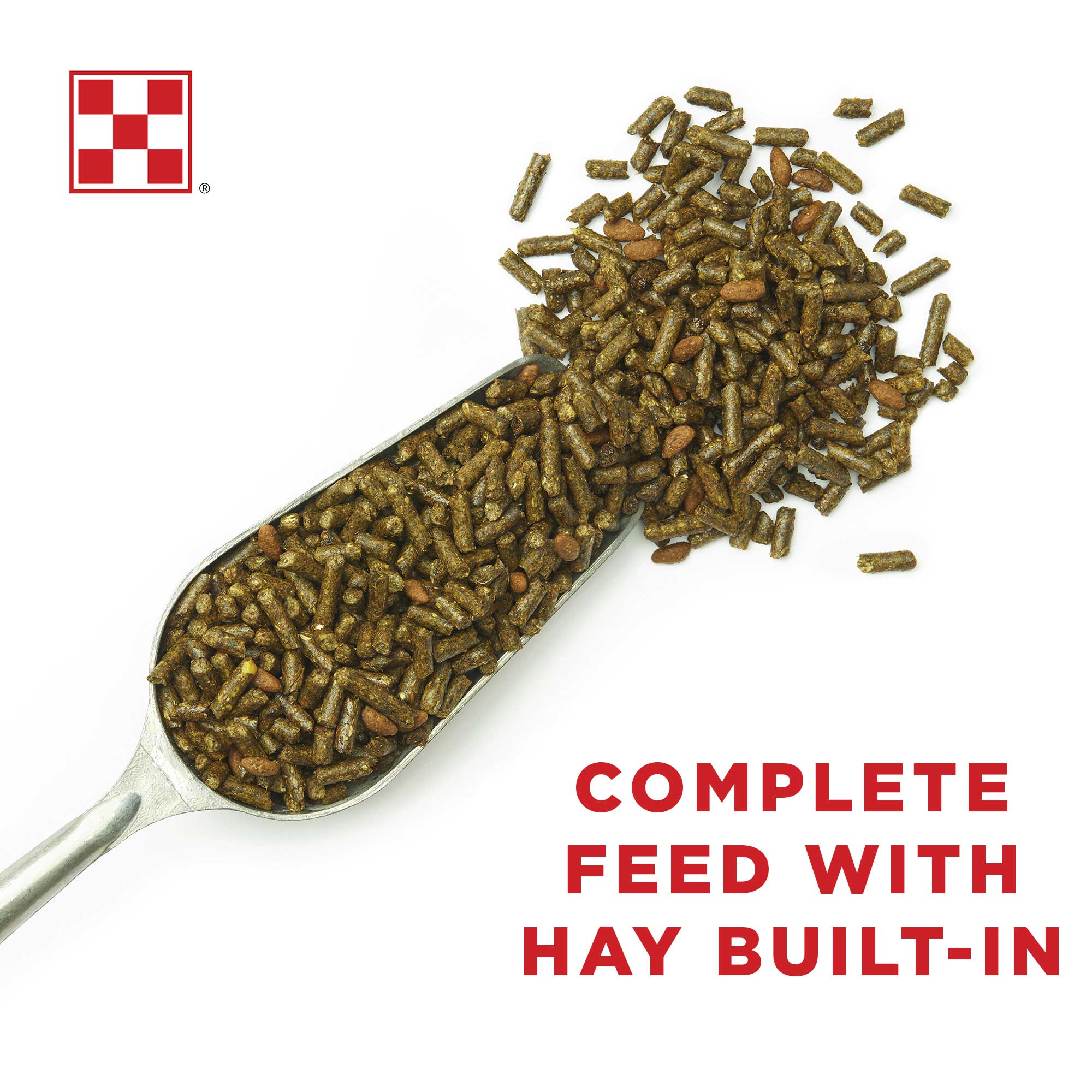 Scoop of Purina Equine Senior pellets, a complete horse feed with hay built in